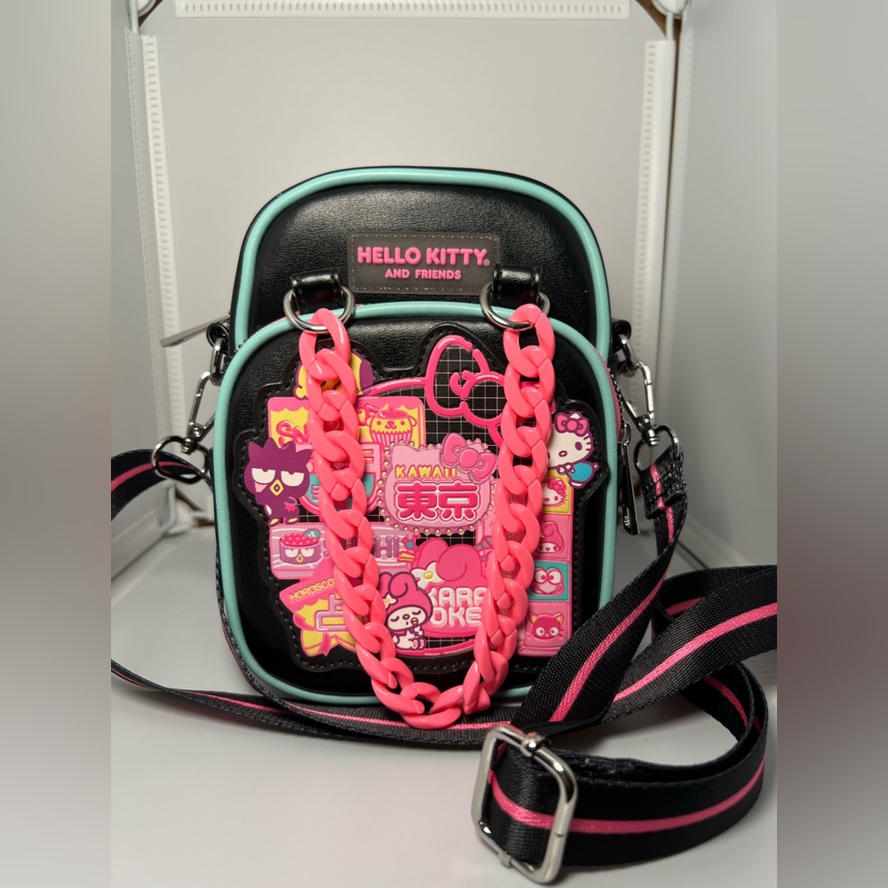 SANRIO NWOT Hello Kitty & Friends Neon Lights
Crossbody Bag